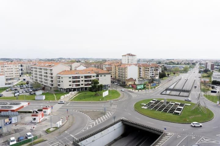 8Rooftop - T2 Com Terraco E Vista Para As Salinas! Appartamento Aveiro Esterno foto